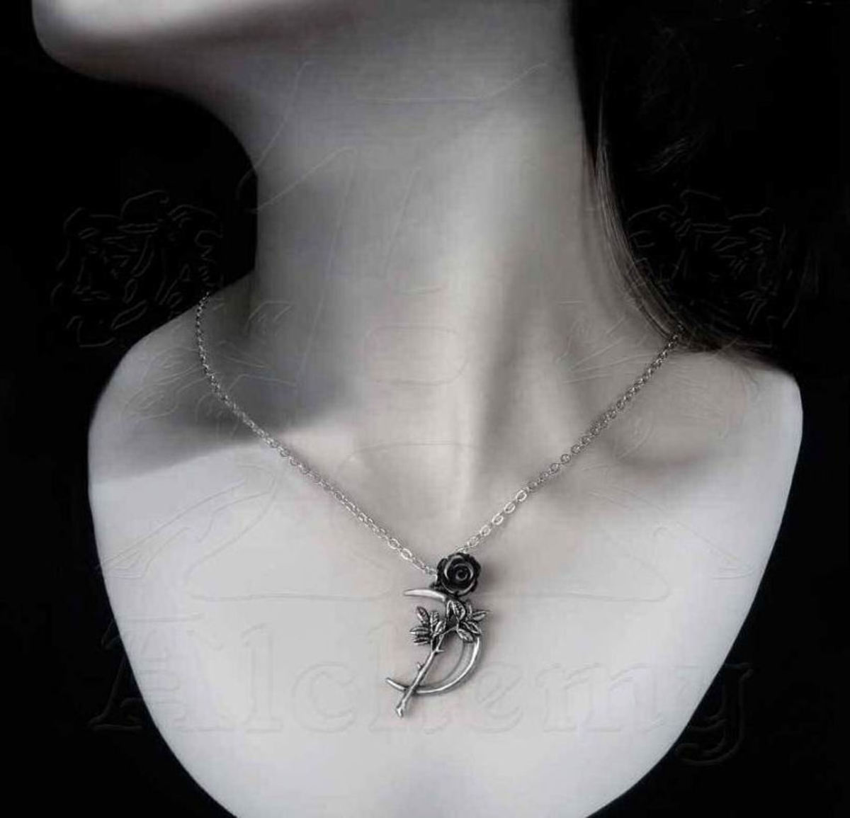 Pendentif Collier ALCHEMY GOTHIC - New Romance